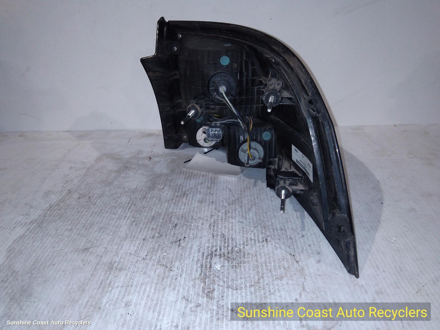 2010 Holden Commodore Left Taillight