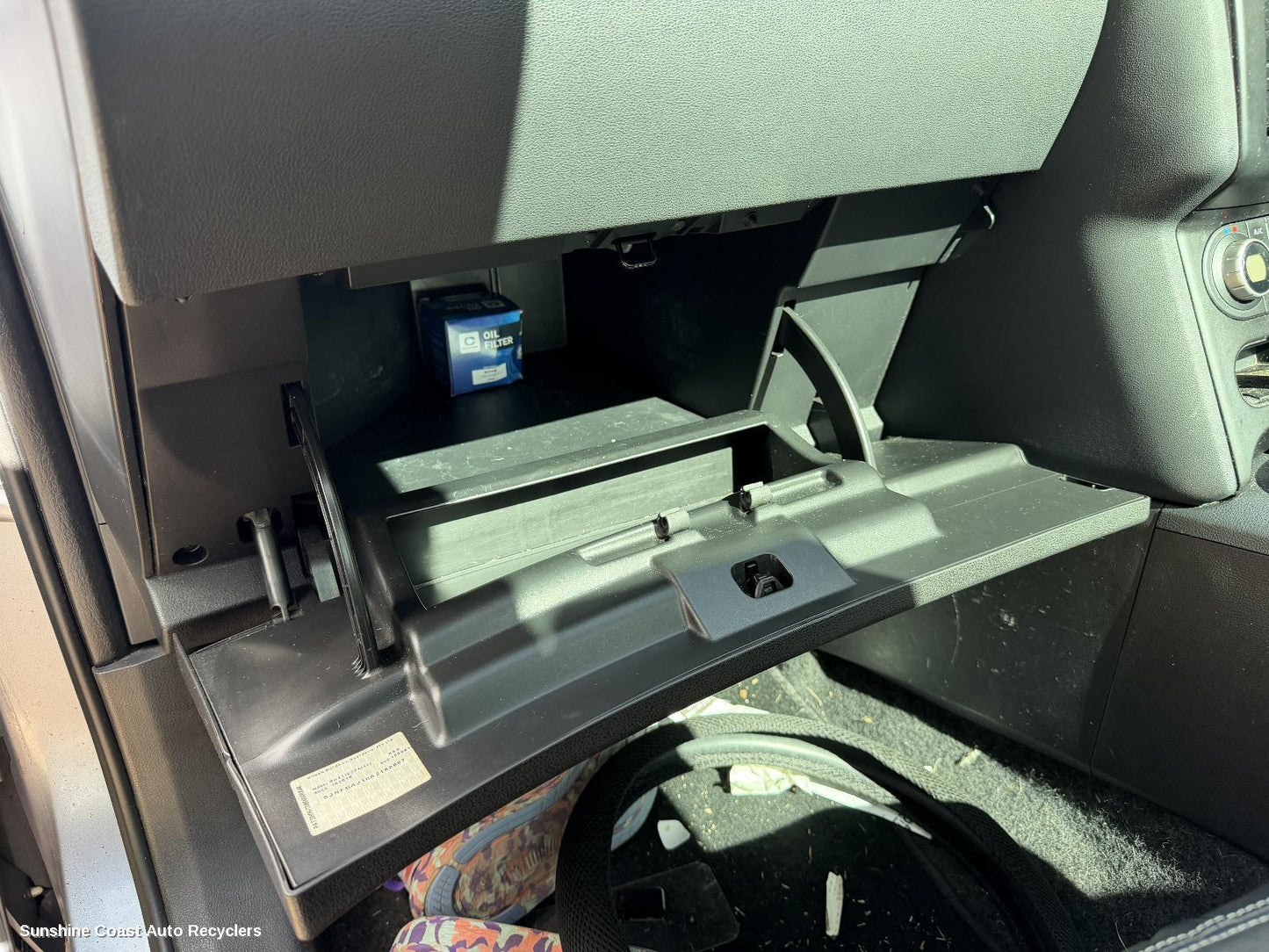 2007-2014 Nissan Dualis Glove Box