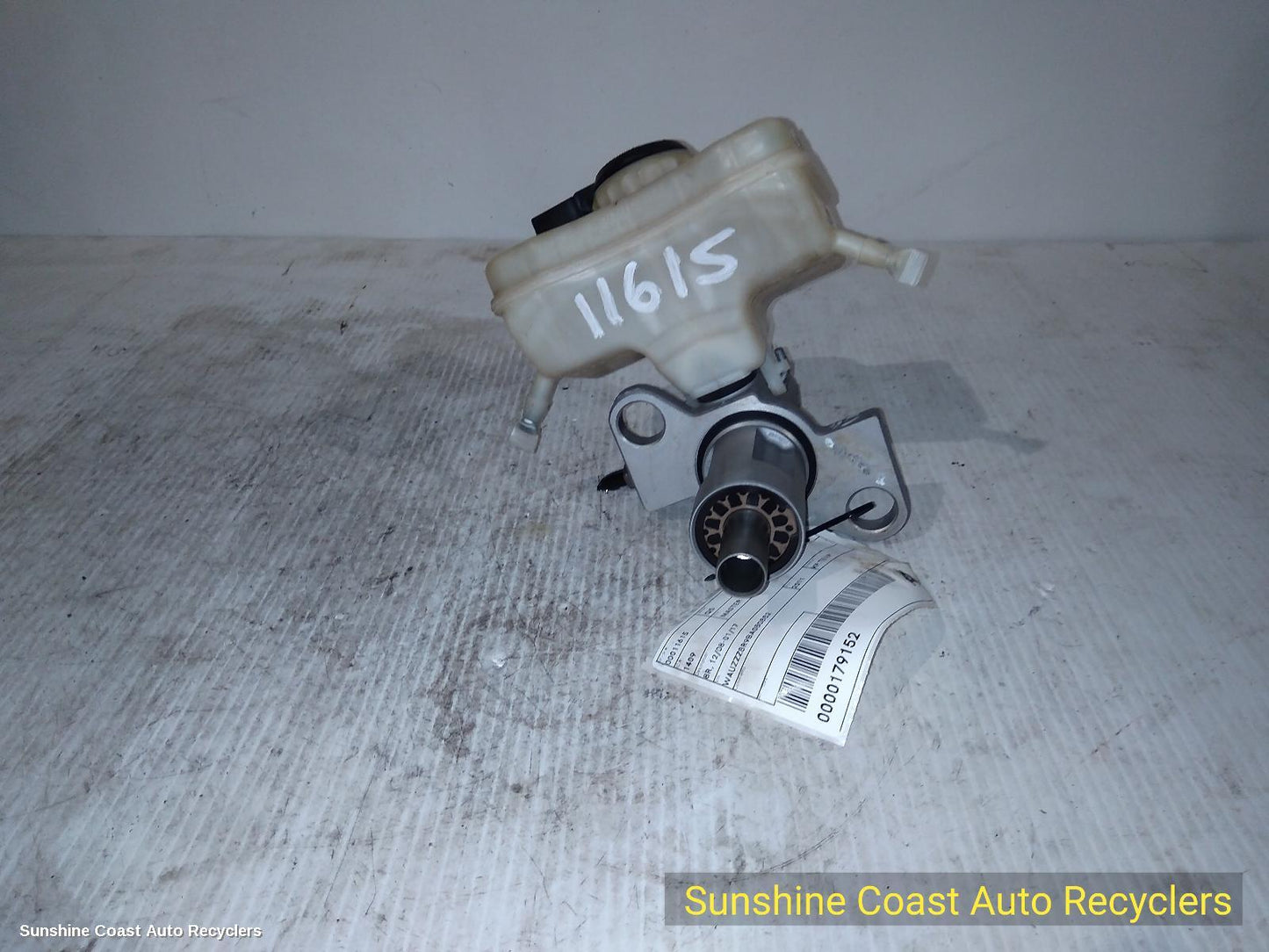 2011 Audi Q5 Master Cylinder