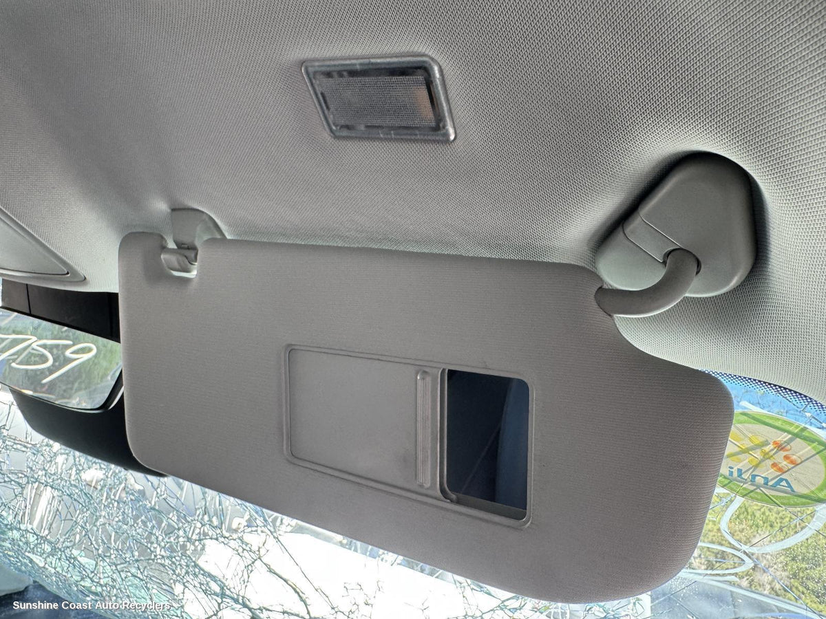 2023-2024 Mg Mg5 Sunvisor