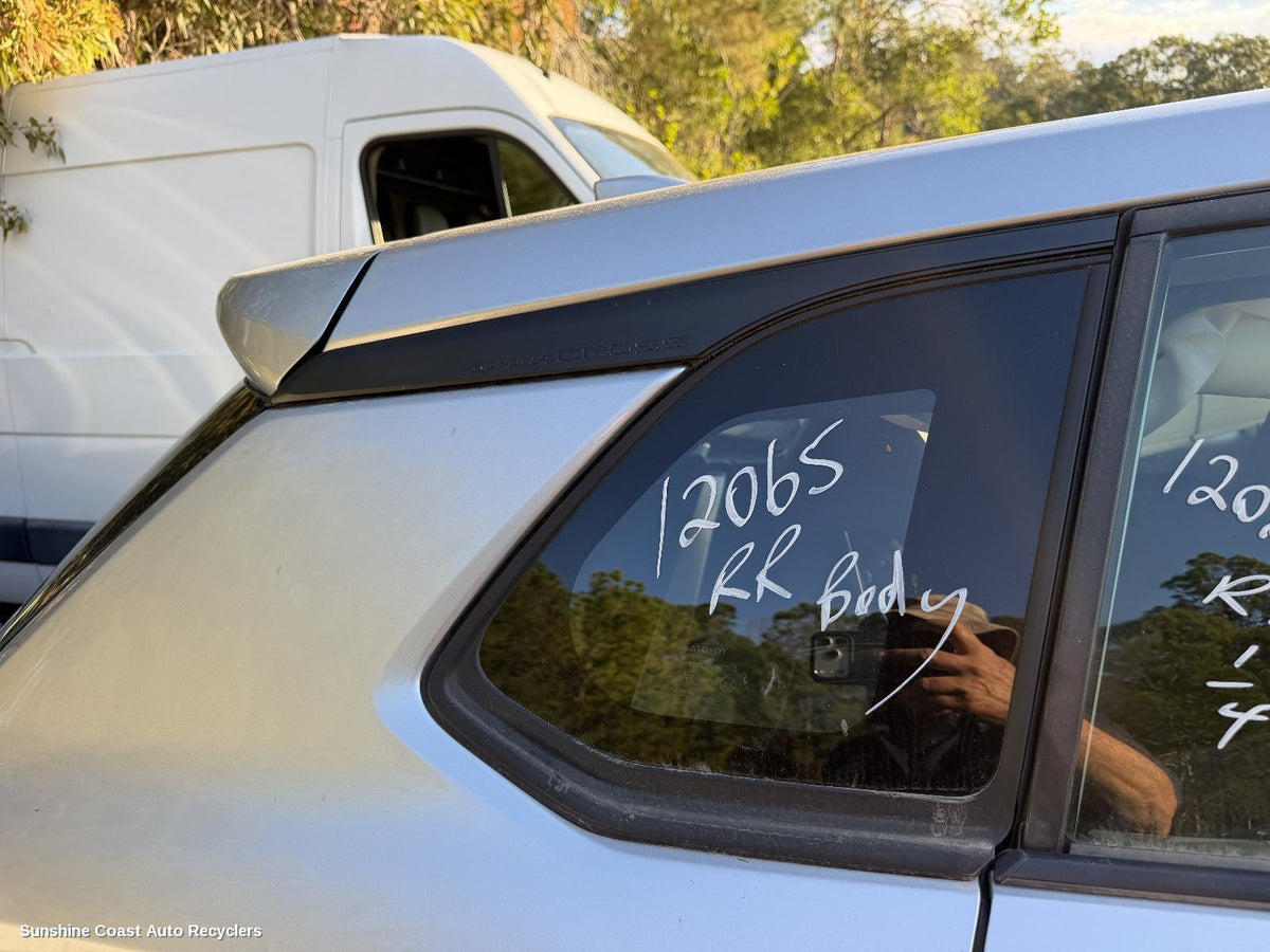 2022-2026 Toyota Corolla Cross Right Rear Side Glass