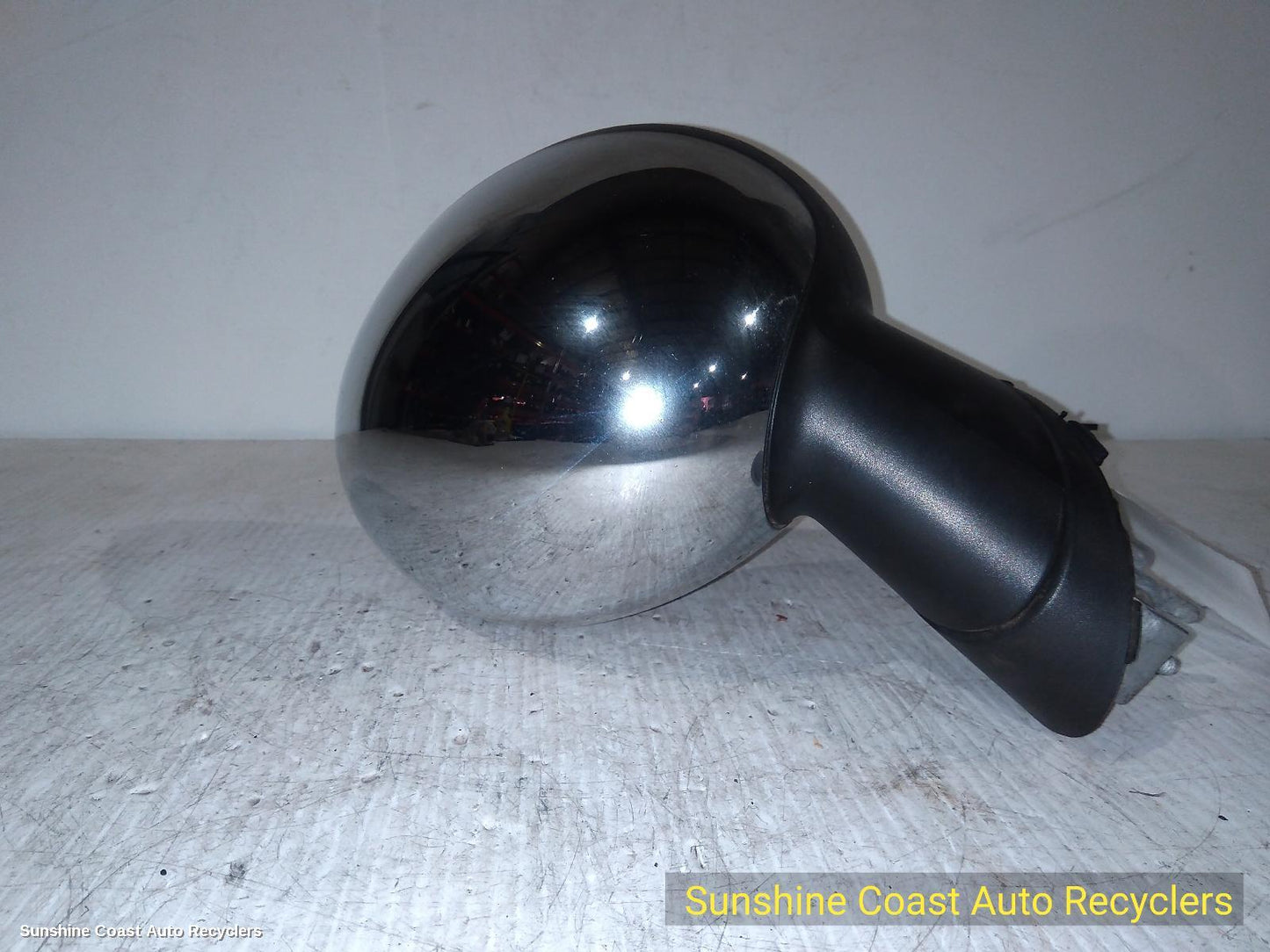 2009 Mini Cooper Right Door Mirror