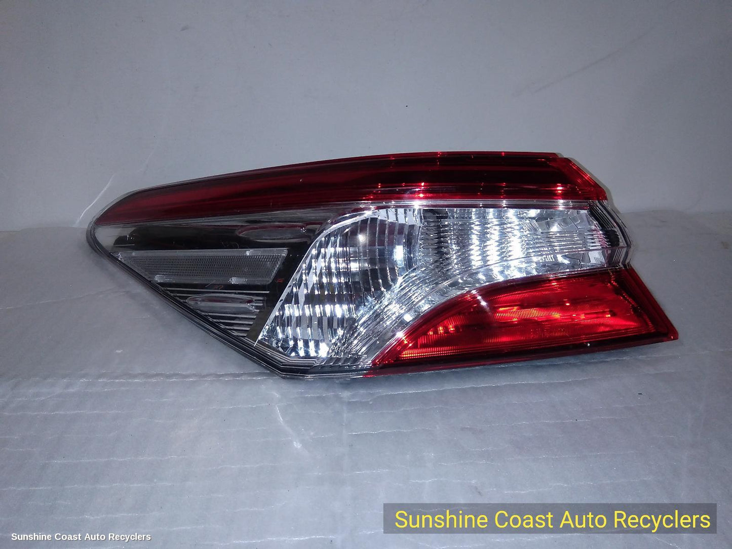 2018 Toyota Camry Left Taillight