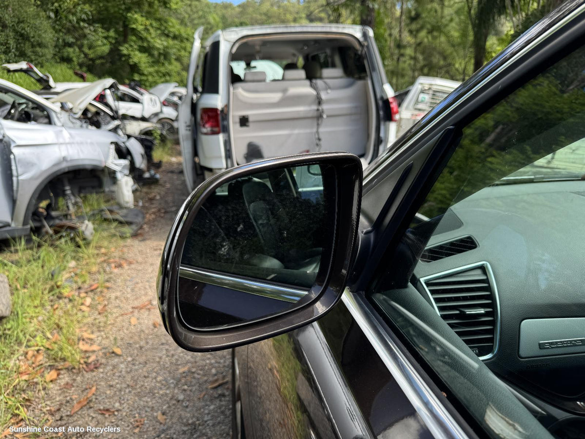 2008-2014 Audi Q5 Left Door Mirror