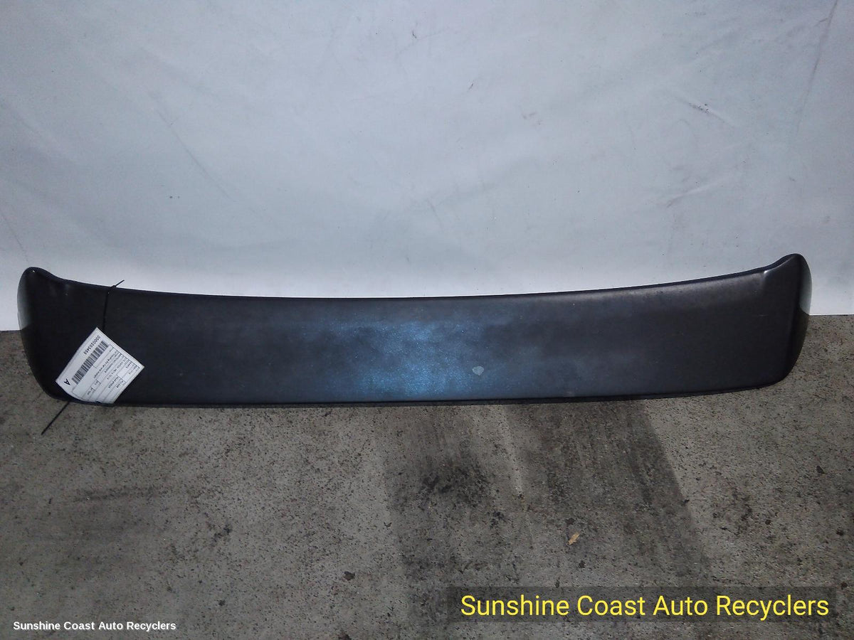 2013-2016 Nissan Pulsar Rear Spoiler