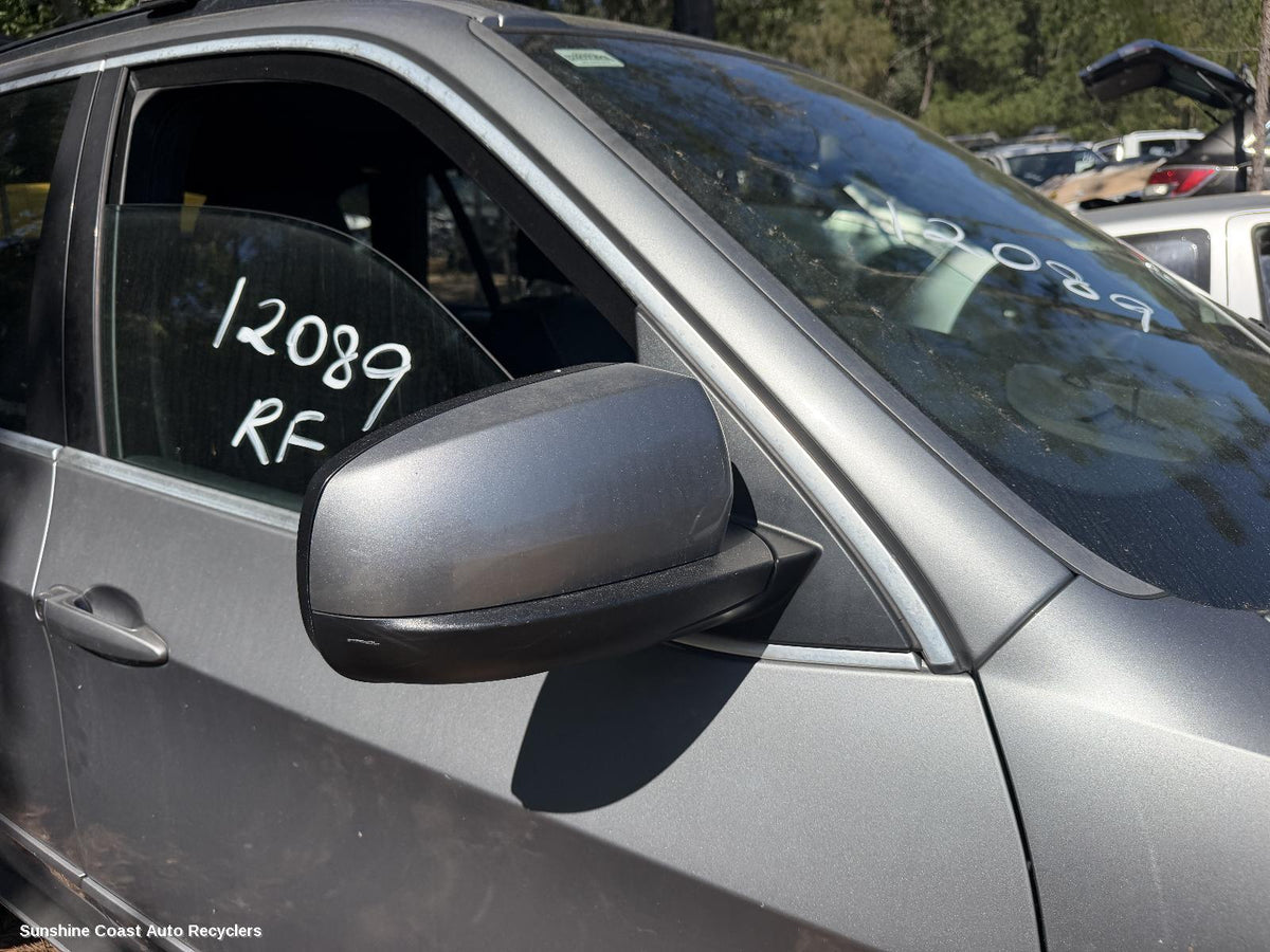 2010-2013 Bmw X5 Right Door Mirror