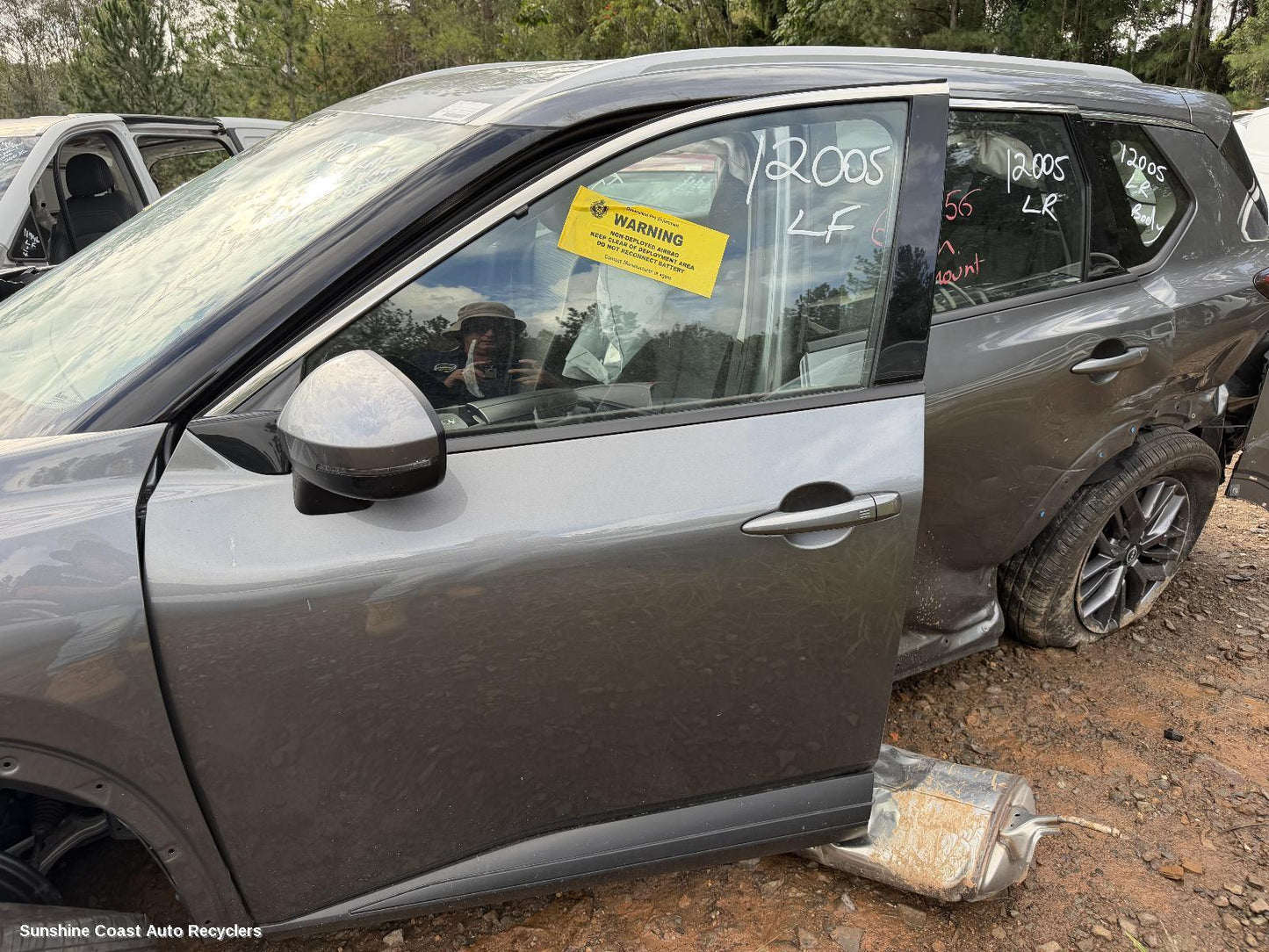 2022-2026 Nissan Xtrail Left Front Door