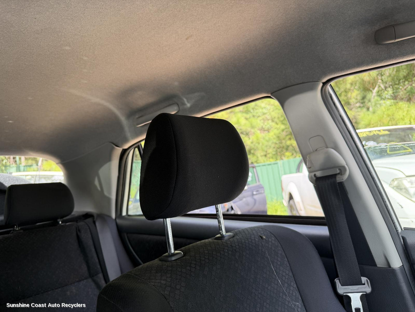 2001-2007 Toyota Corolla Headrest