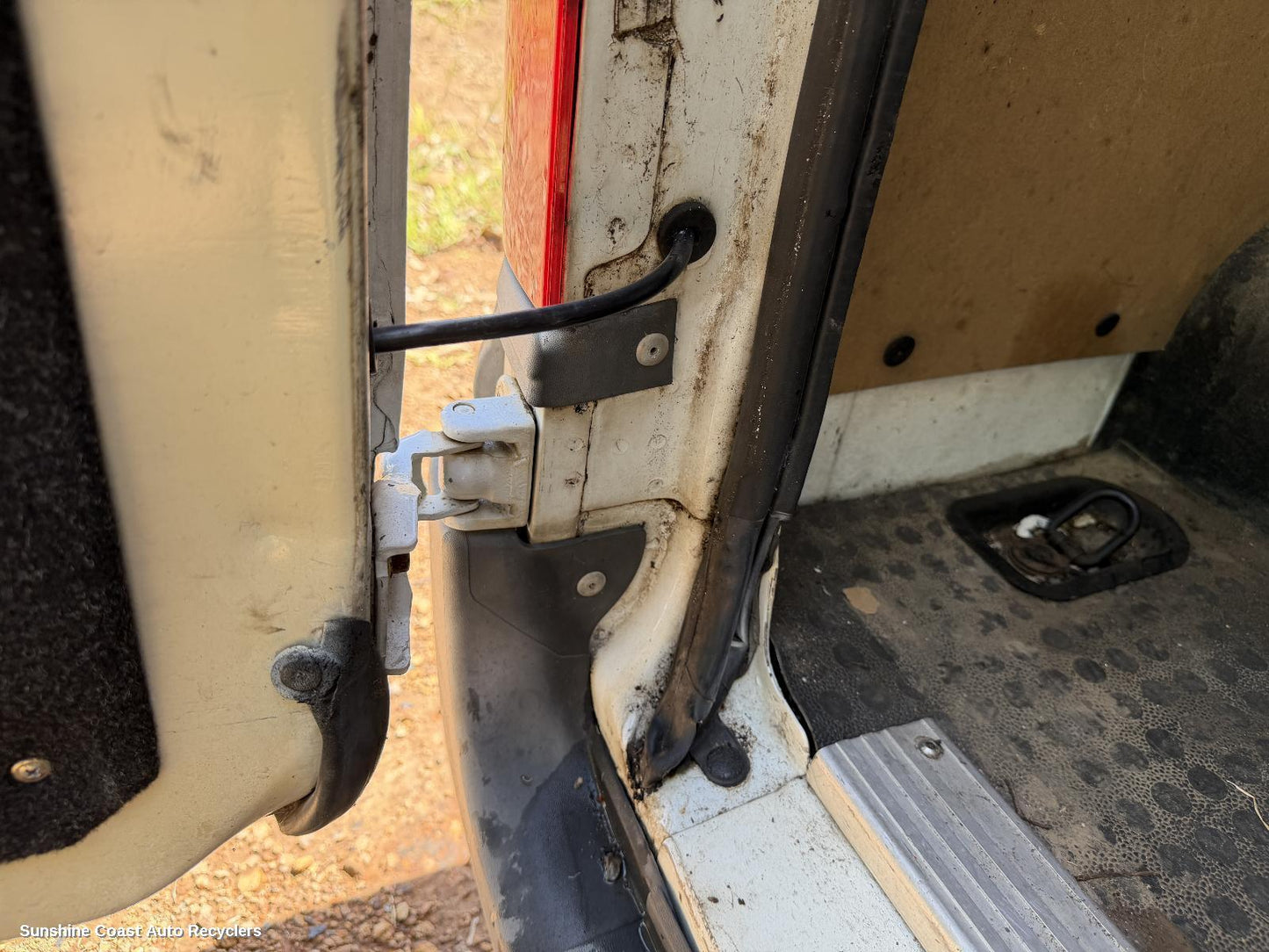 2000-2014 Ford Transit Bootlid Tgate Hinge