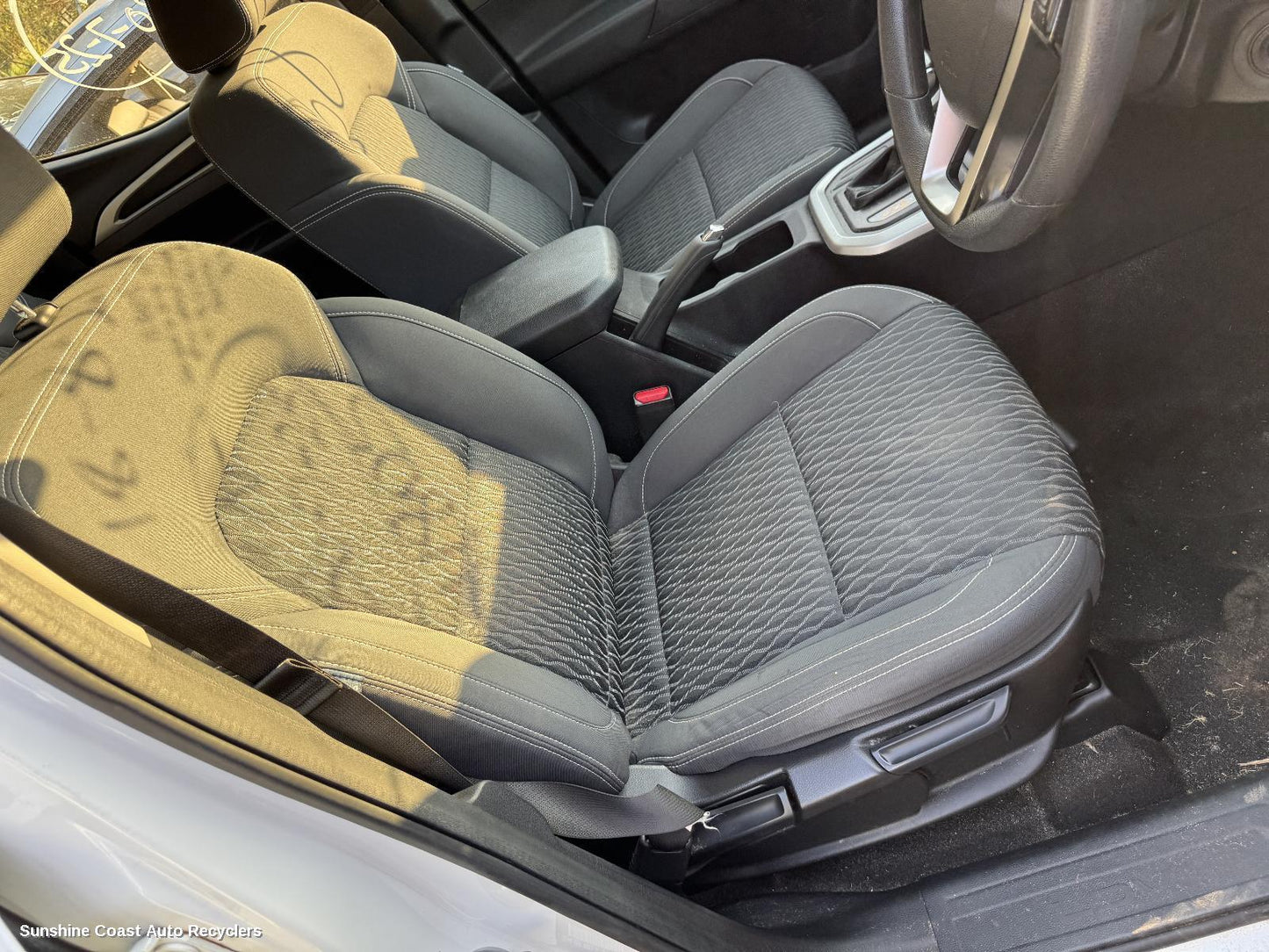 2017-2025 Ldv T60 Front Seat