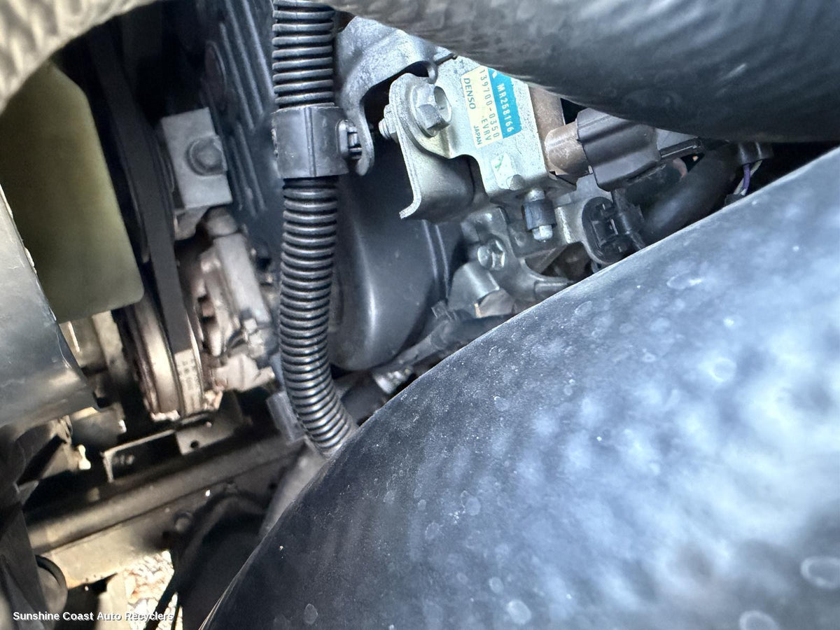 2009-2015 Mitsubishi Challenger Fan
