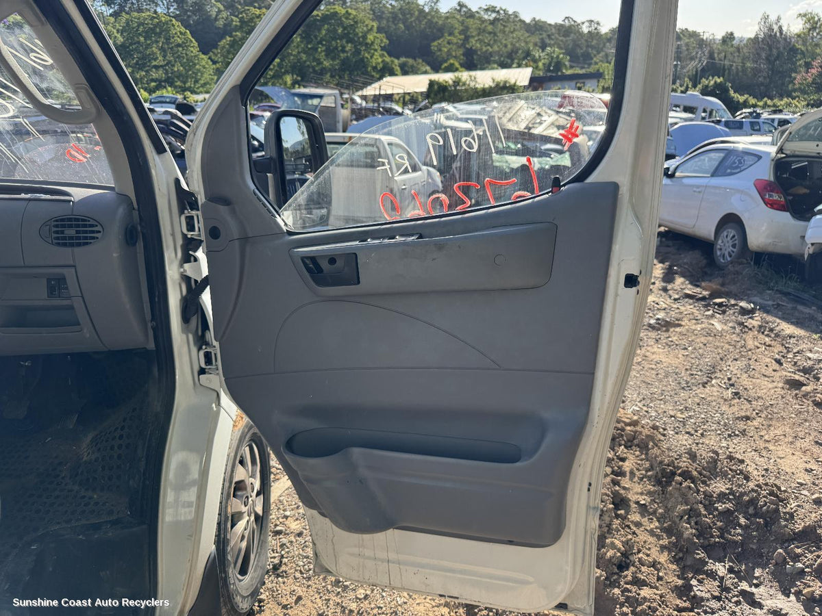 2013-2023 Ldv V80 Door Handle