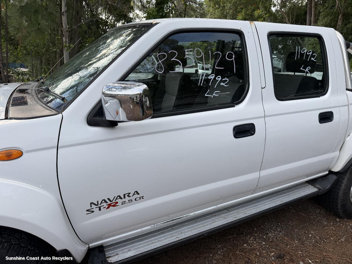 1997-2015 Nissan Navara Door Handle