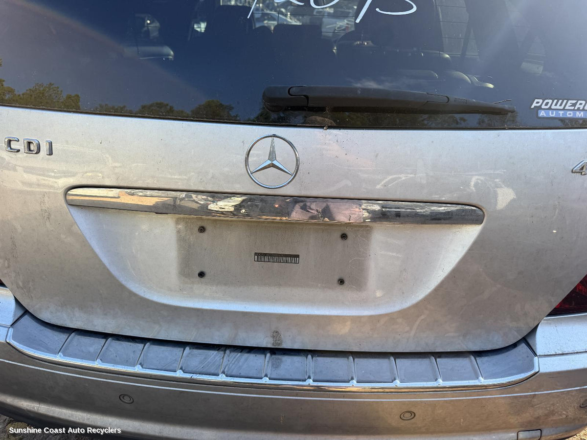 2006-2013 Mercedes R Class Rear Garnish