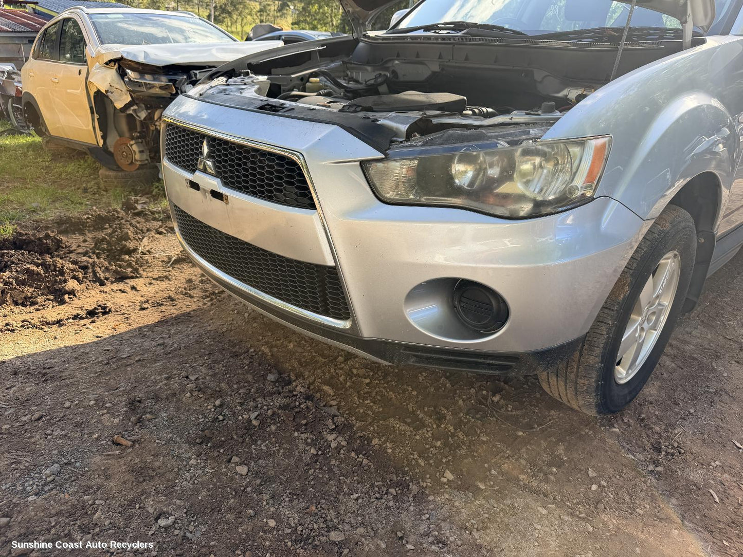 2009-2012 Mitsubishi Outlander Front Bumper