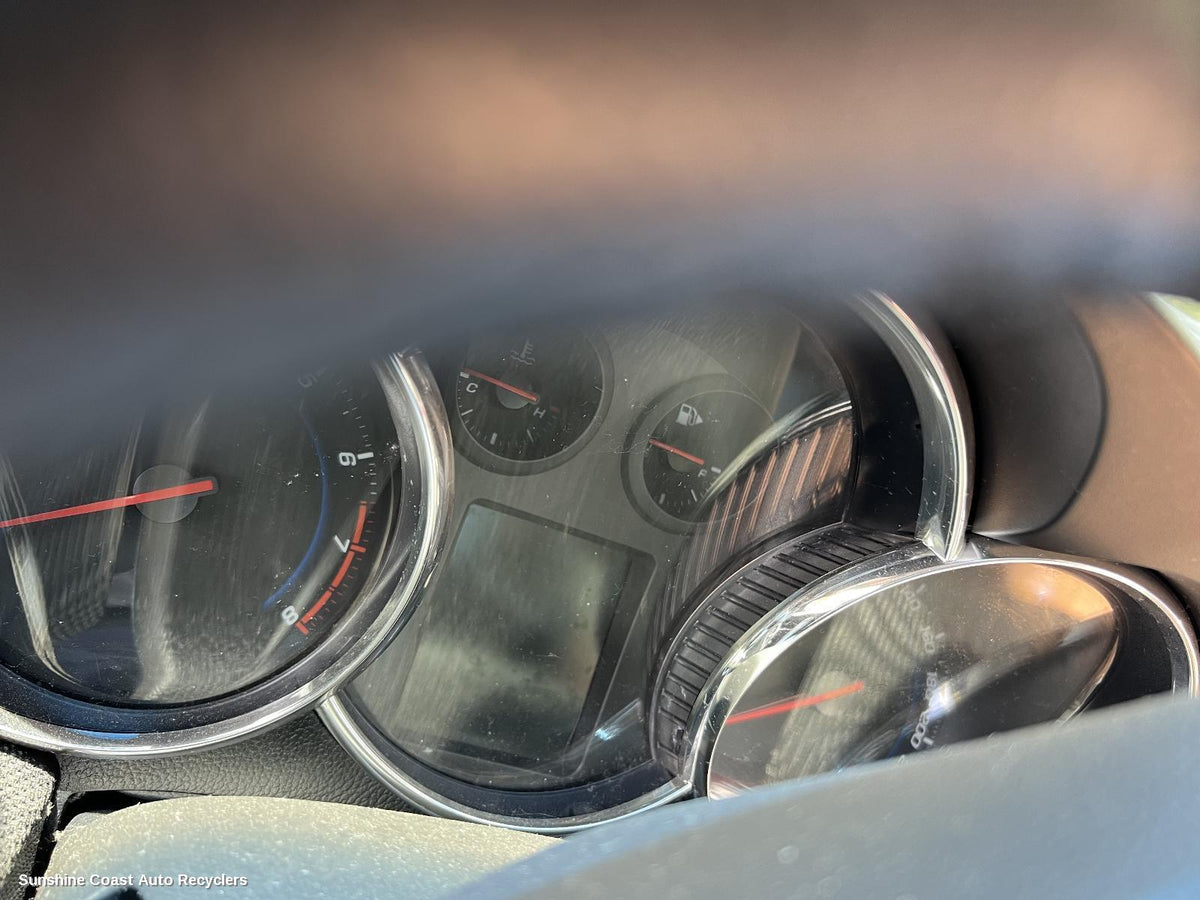 2011-2017 Holden Cruze Instrument Cluster