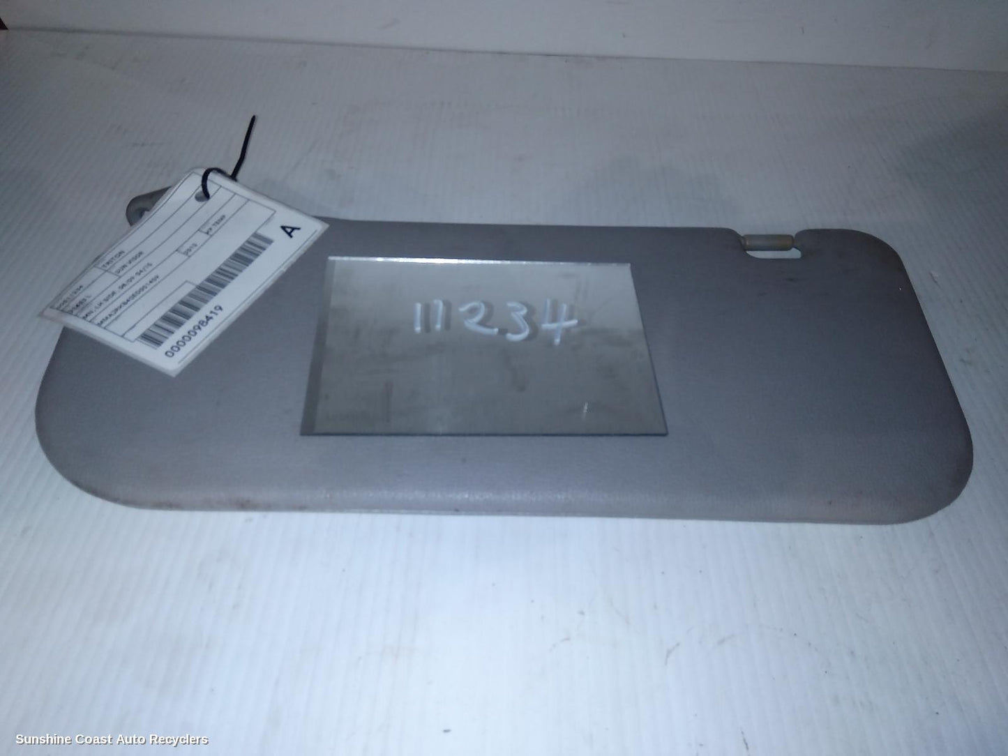 2013 Mitsubishi Triton Sunvisor
