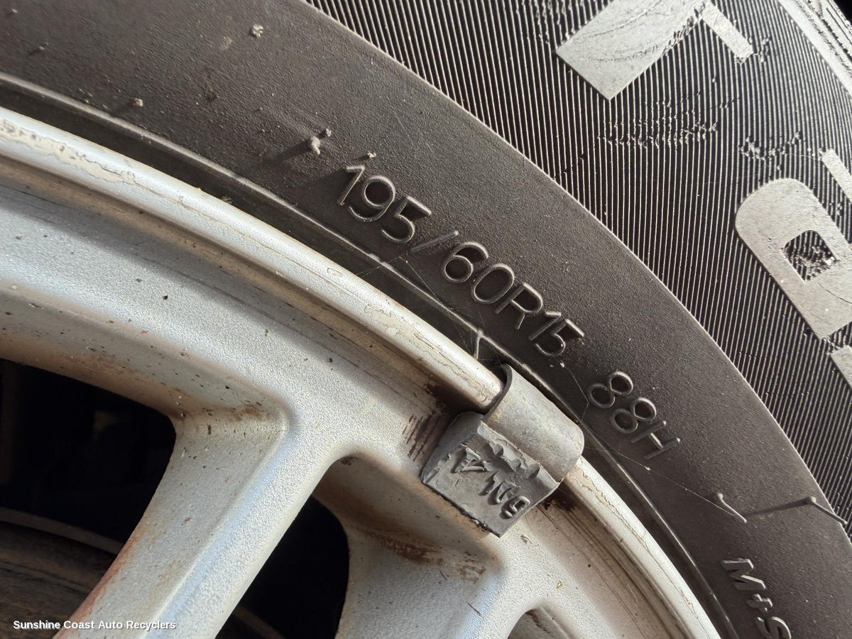 2001-2005 Ford Focus Tyre