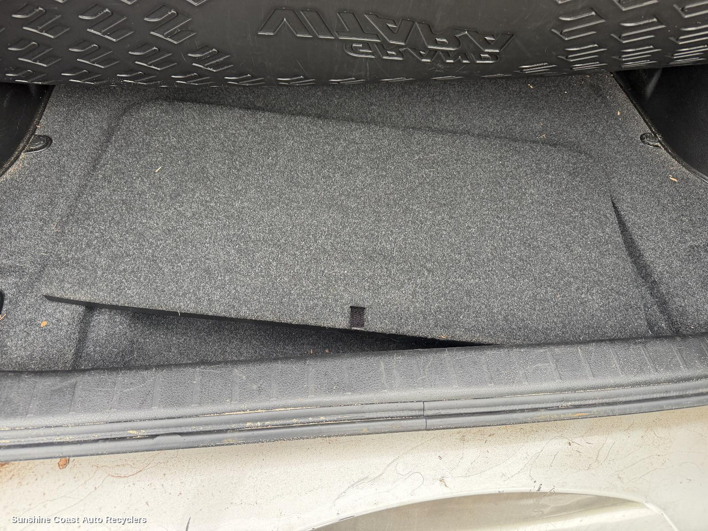 2015 Suzuki Vitara Floor Mats