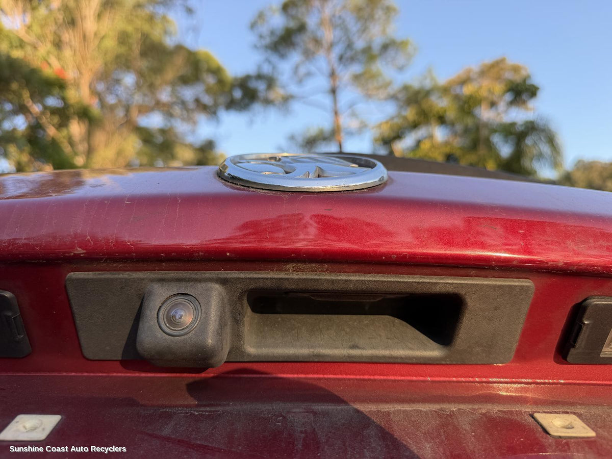2017-2020 Holden Equinox Tailgate Handle
