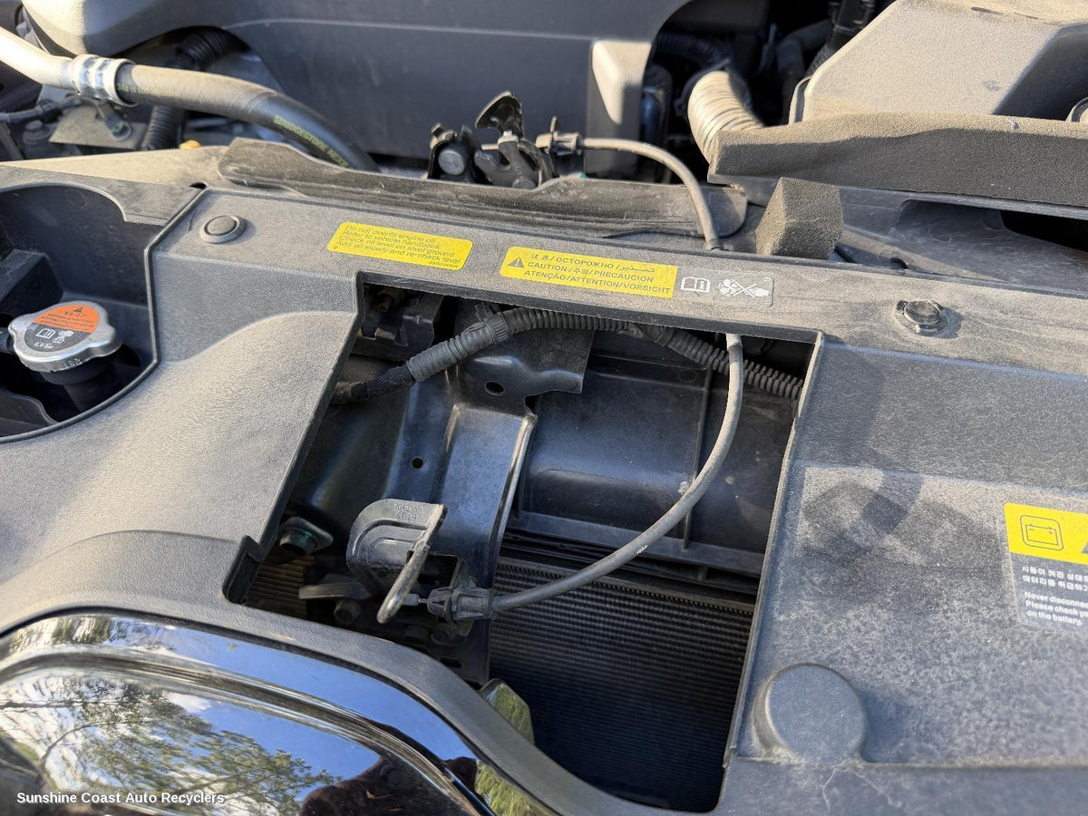 2016-2026 Renault Kaleos Bonnet Lock Support