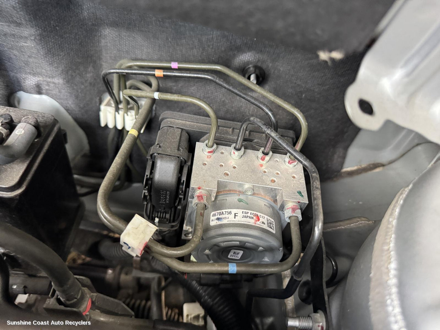 2013 Mitsubishi Outlander Abs Pump Modulator