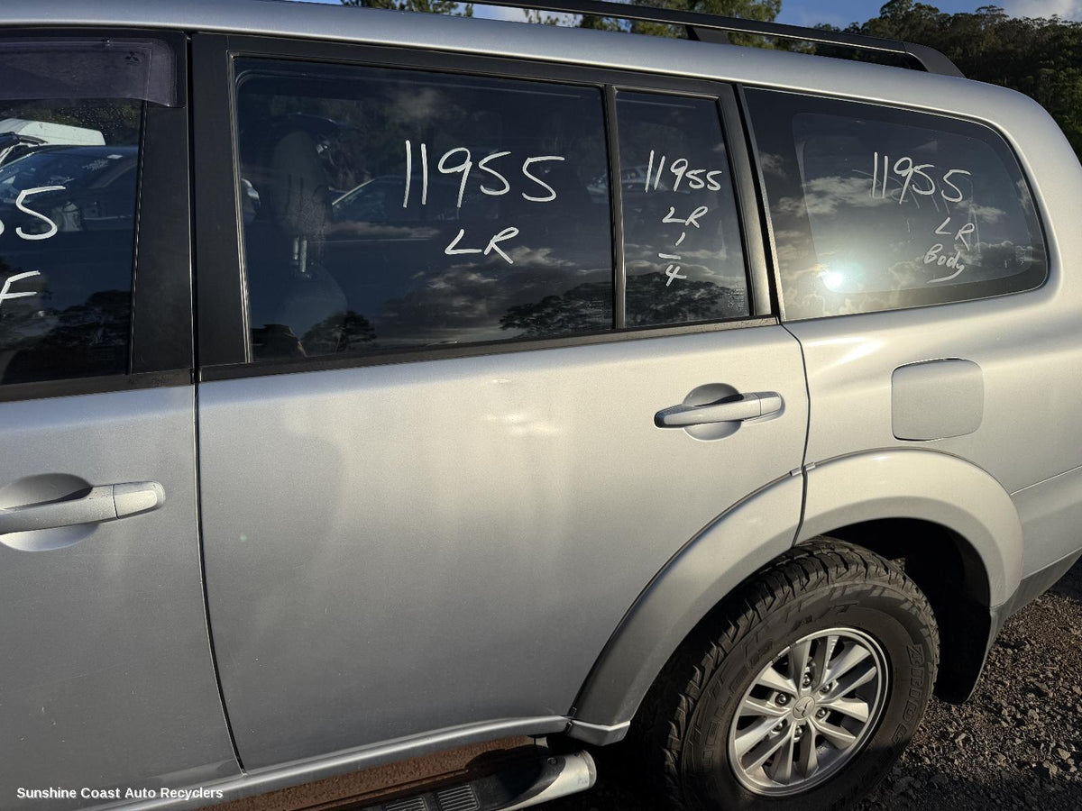 2009-2015 Mitsubishi Challenger Left Rear Door Sliding
