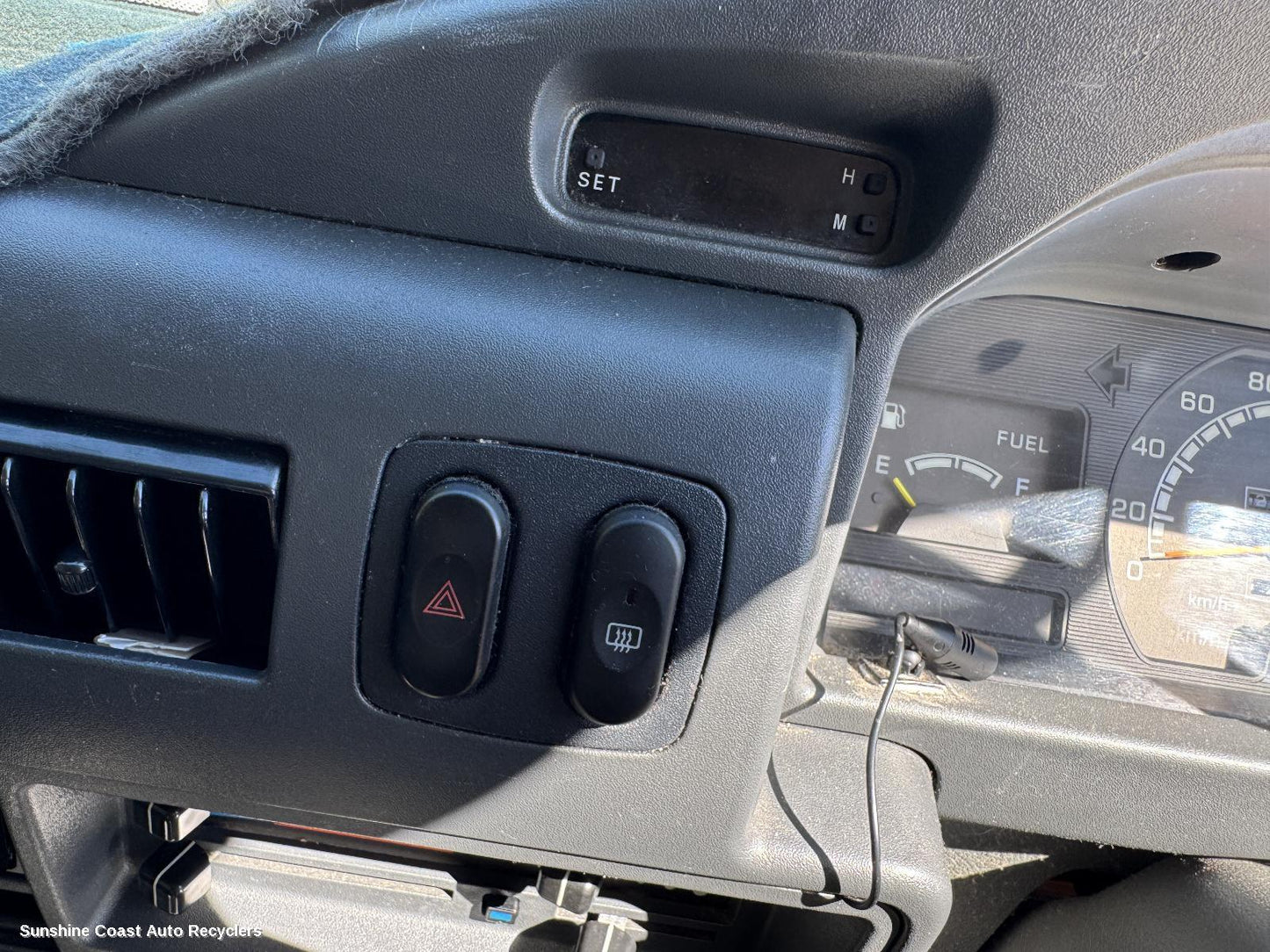2007 Mitsubishi L300 Misc Switch Relay