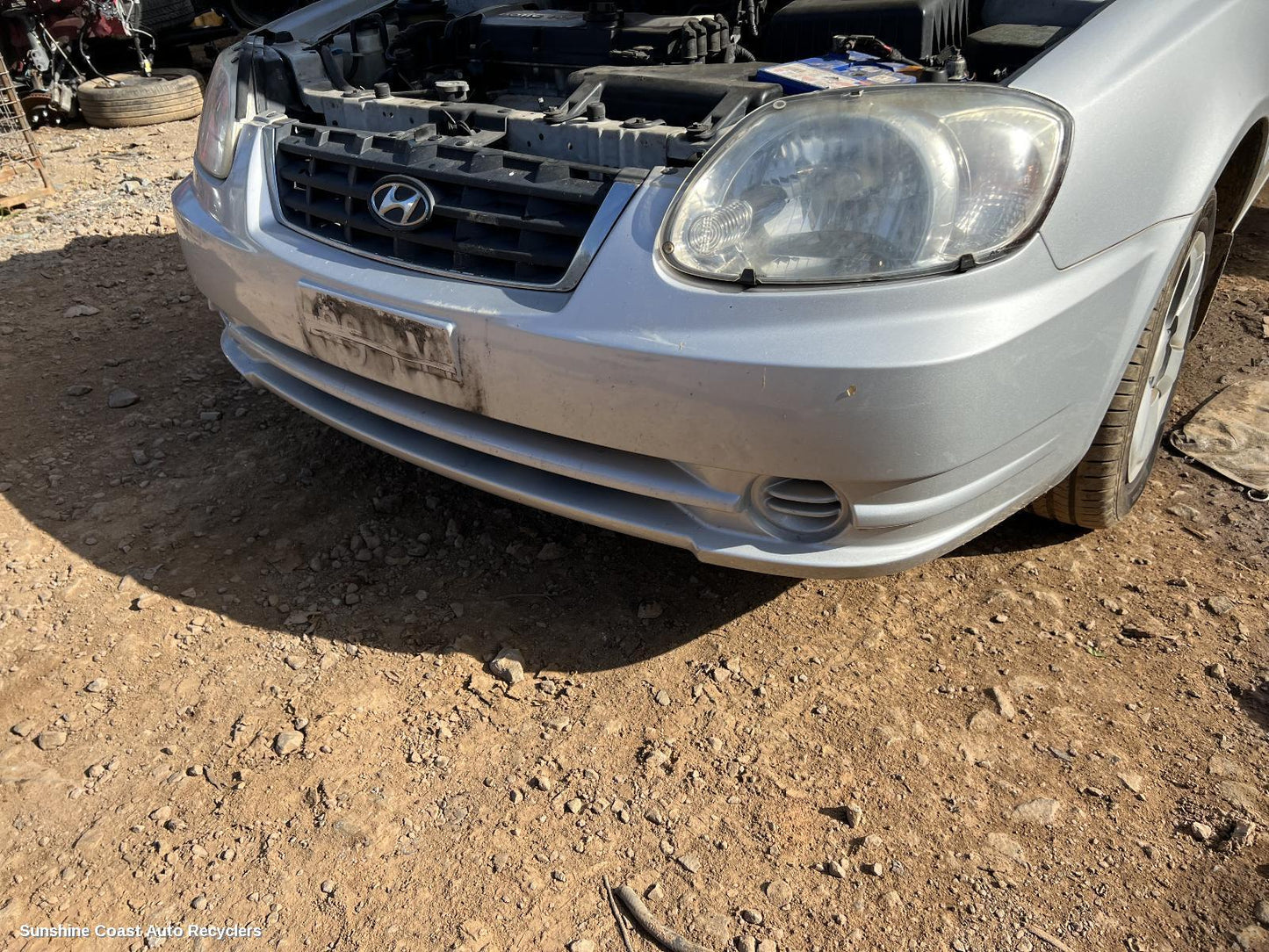 2005 Hyundai Accent Front Bumper
