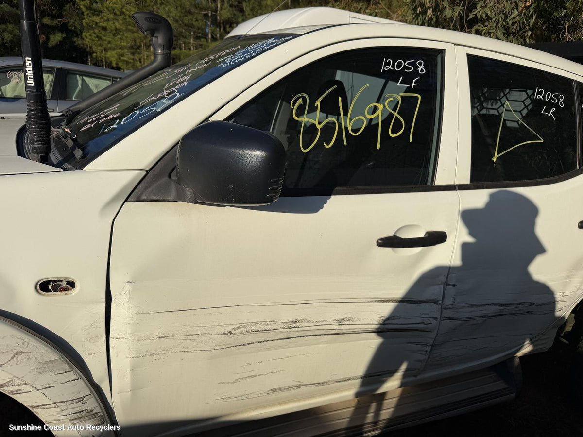 2006-2015 Mitsubishi Triton Left Door Mirror