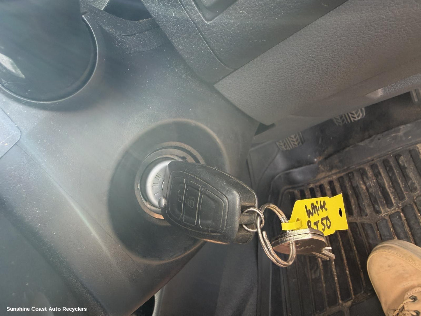 2011-2020 Mazda Bt50 Ignition W  Key