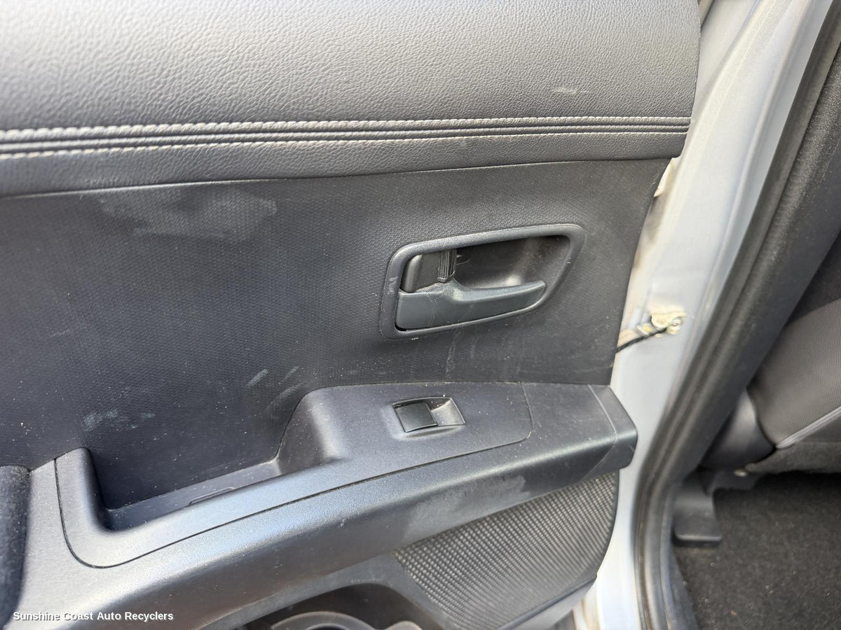 2009-2012 Mitsubishi Outlander Pwr Dr Wind Switch