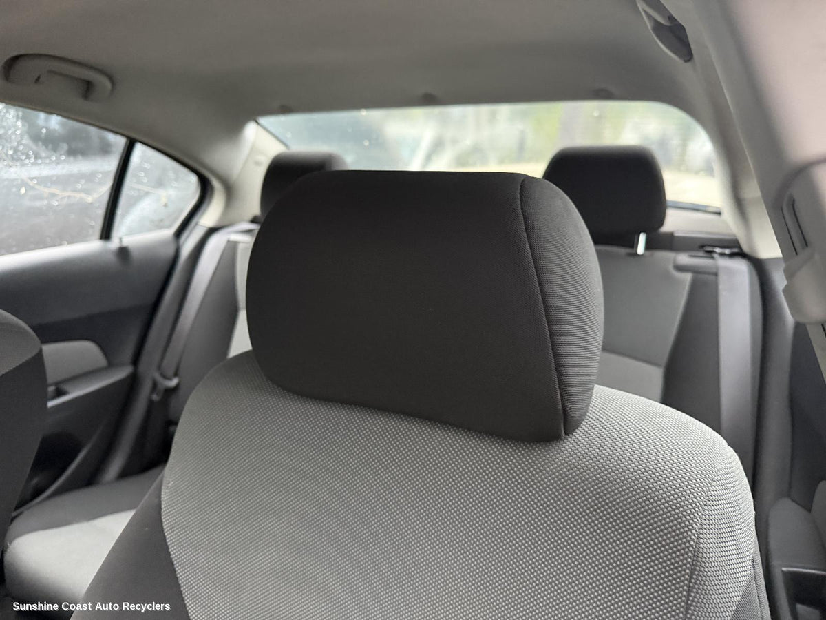 2009-2011 Holden Cruze Headrest