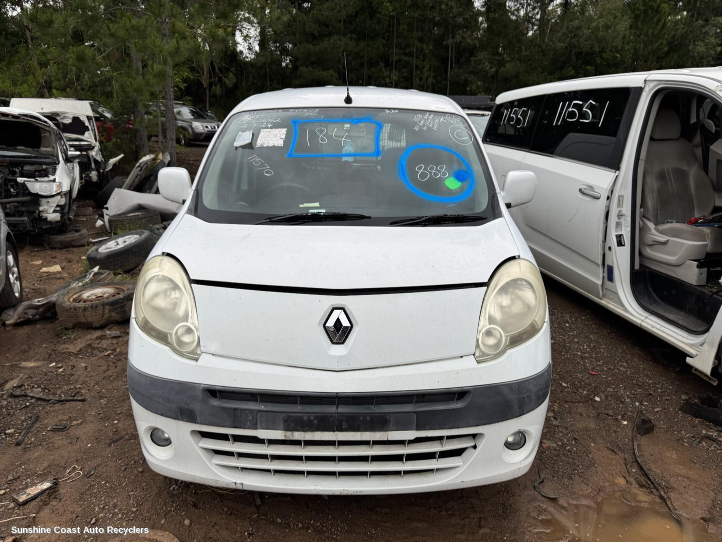 2011 Renault Kangoo Left Guard
