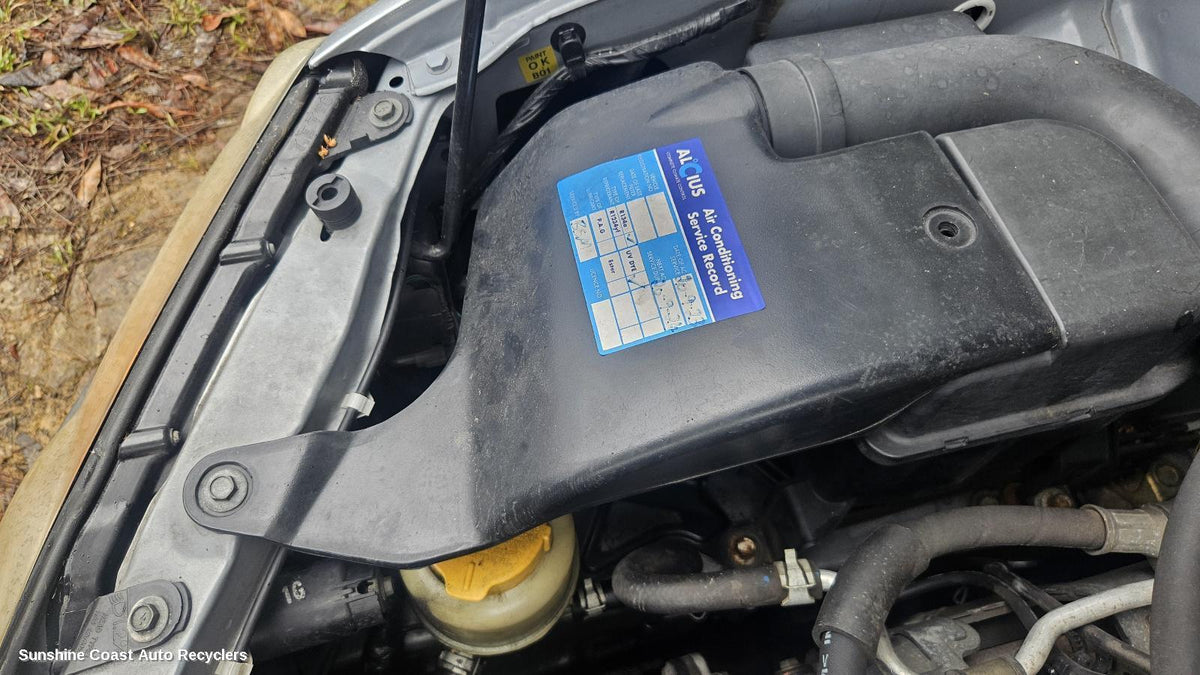 2002-2005 Subaru Impreza Air Cleaner Duct Hos