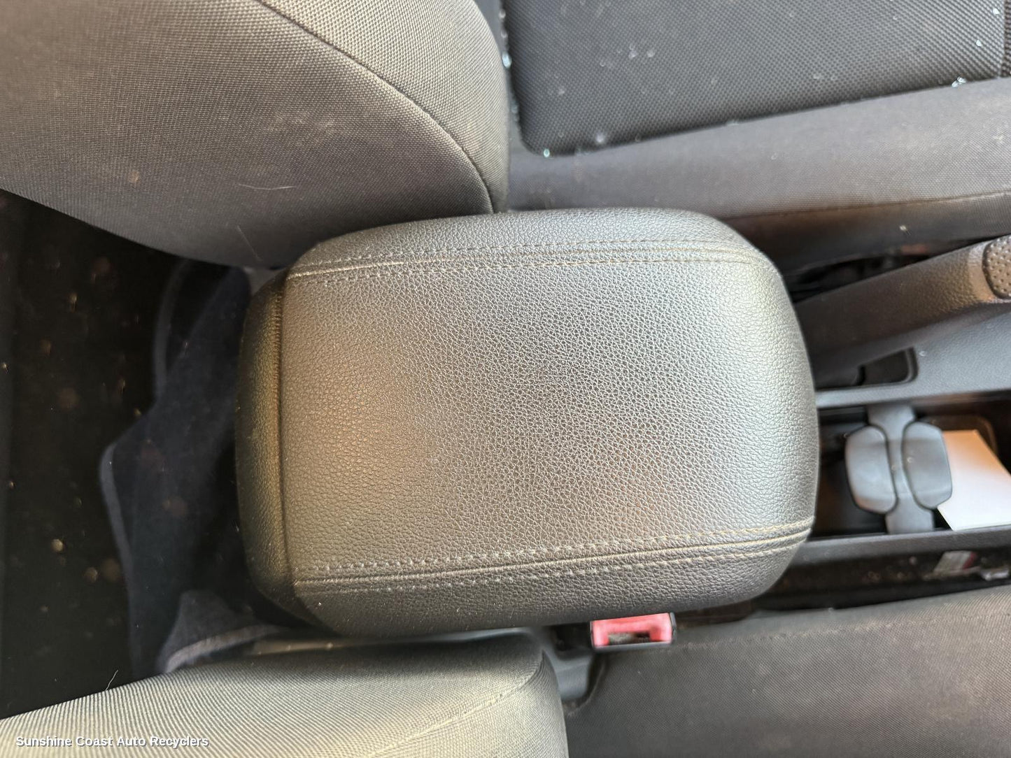 2015 Holden Cruze Console