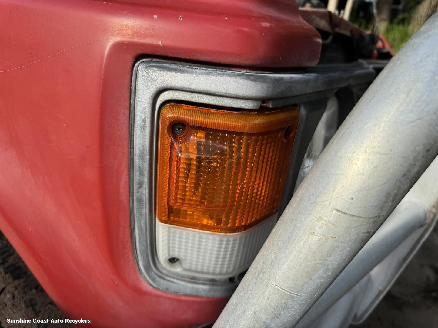1984 Toyota Landcruiser Right Indicator Fog Side