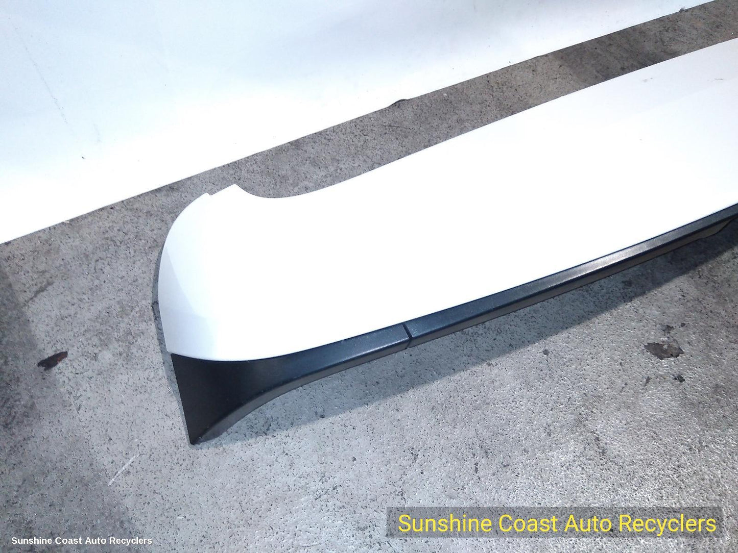 2024 Mitsubishi Outlander Rear Spoiler
