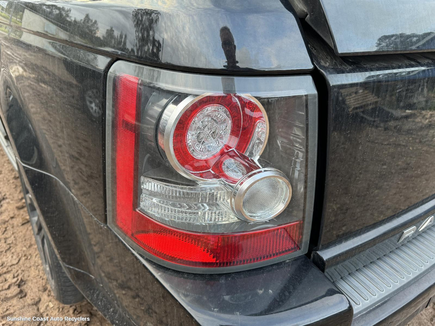 2009-2013 Land Rover Rangerover Sport Left Taillight