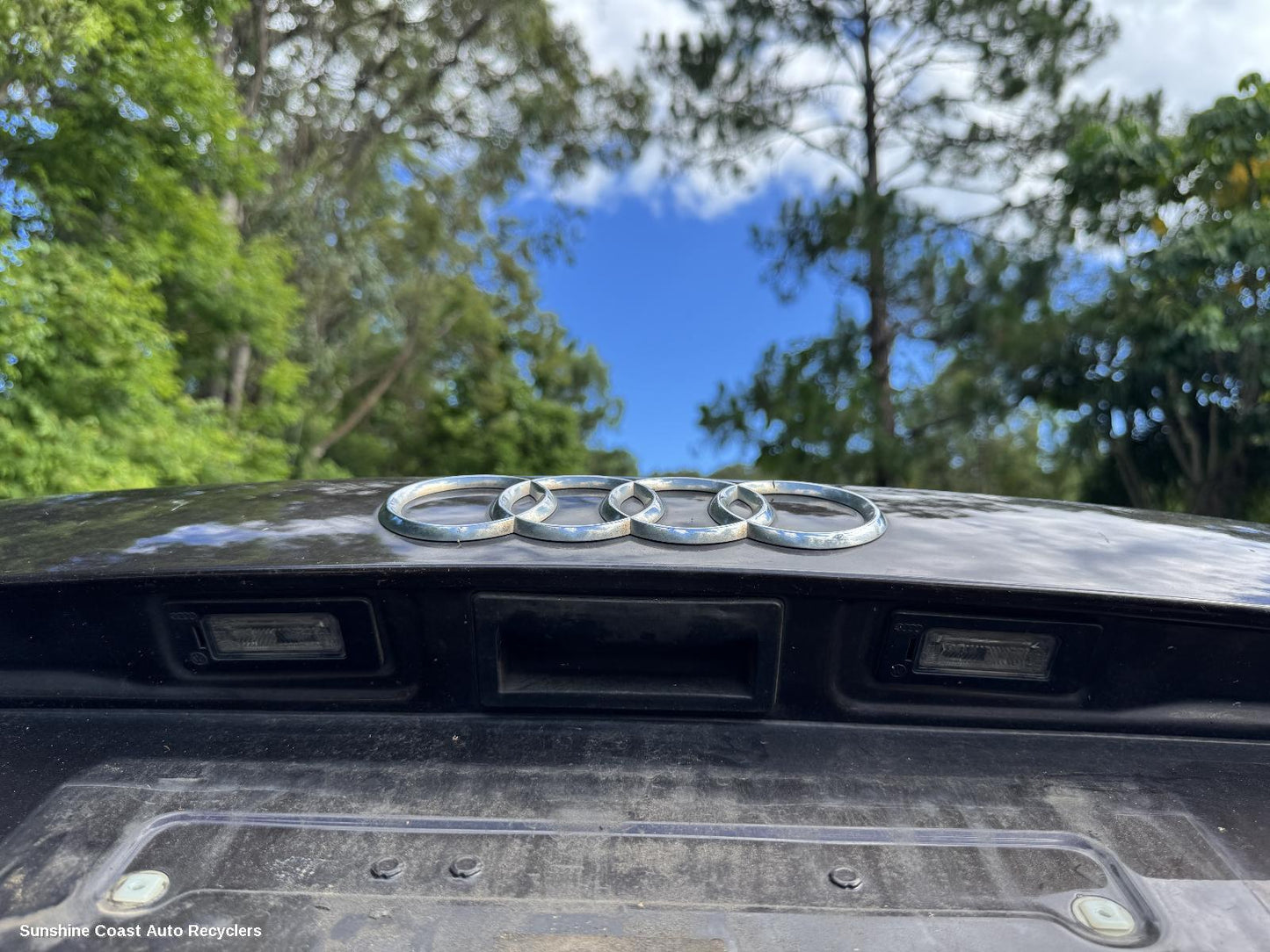 2011 Audi Q5 Tailgate Handle