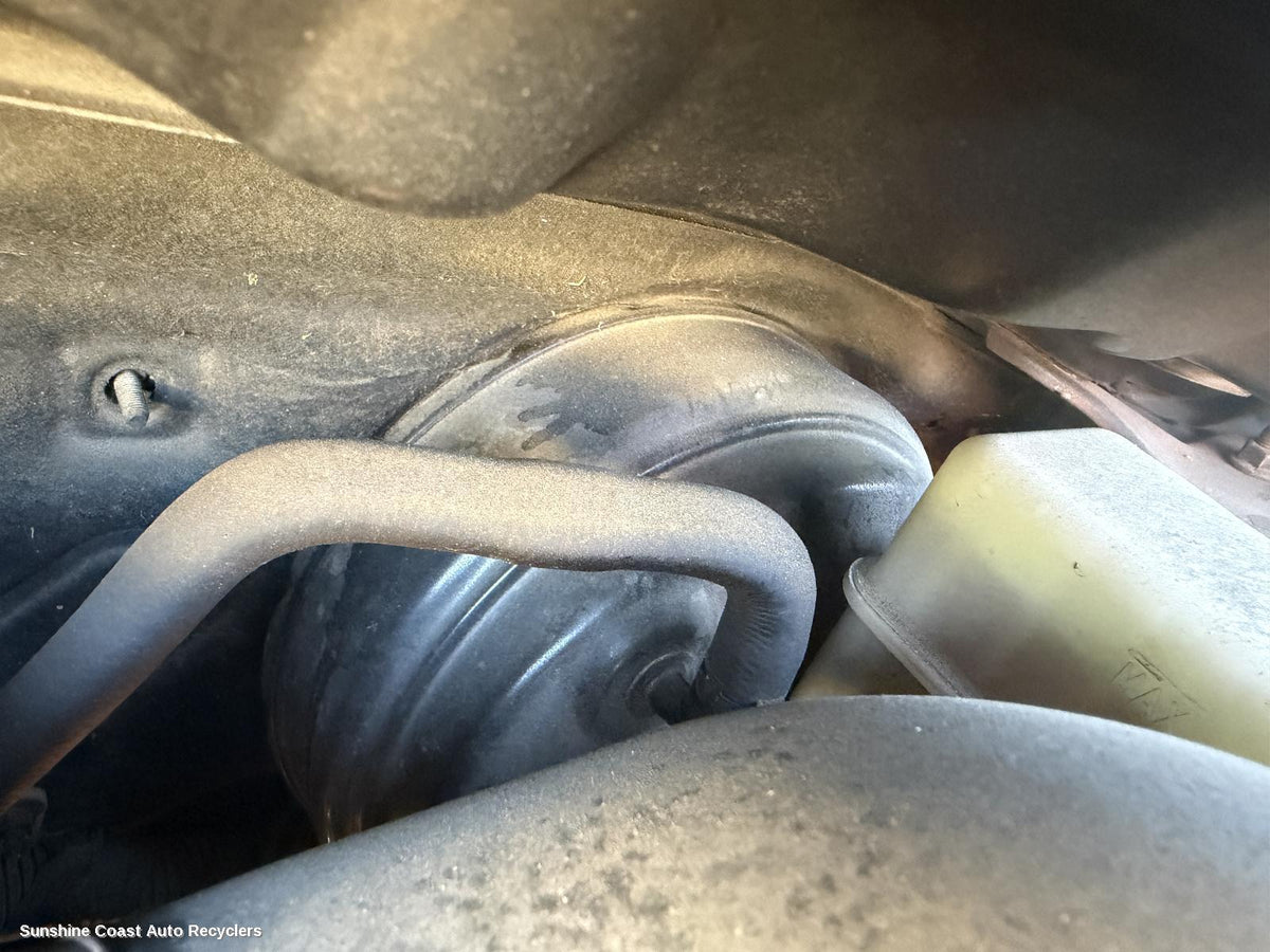 2005-2010 Kia Sportage Brake Booster