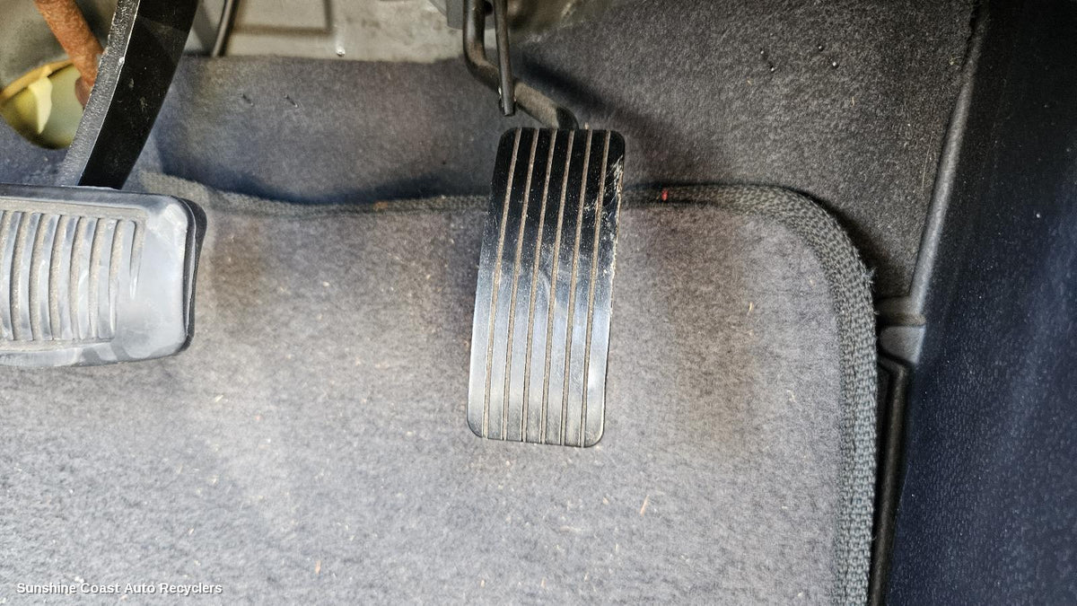 2002-2011 Hyundai Getz Pedal Assembly