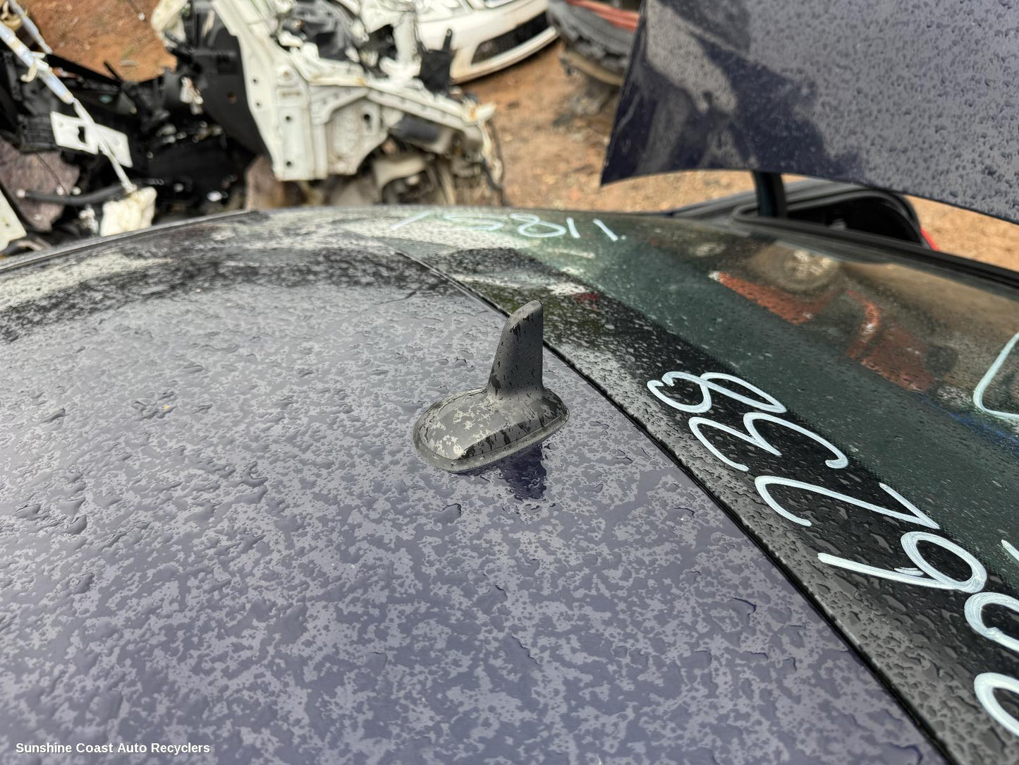 2007 Mercedes C Class Antenna
