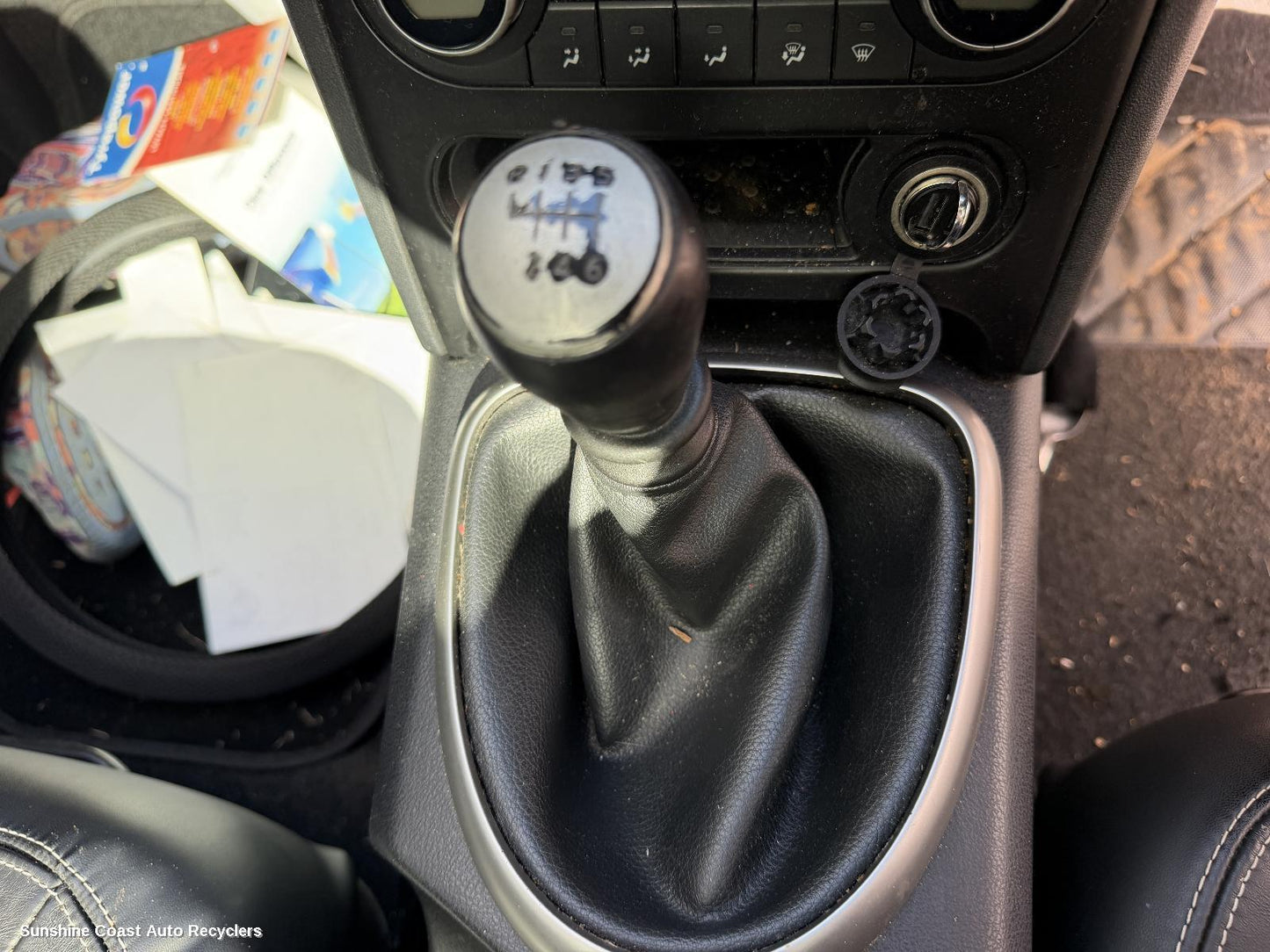 2007-2014 Nissan Dualis Gear Stick Shifter