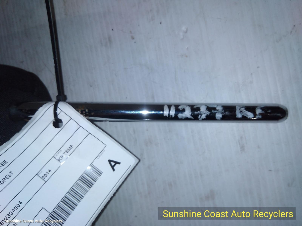 2014-2019 Jeep Cherokee Headrest