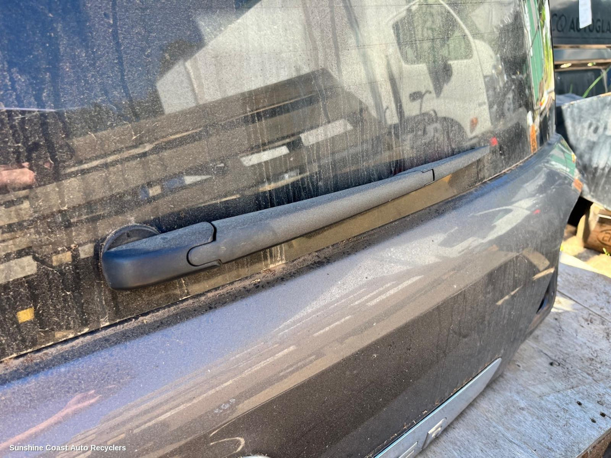 2007-2021 Toyota Landcruiser Wiper Arm