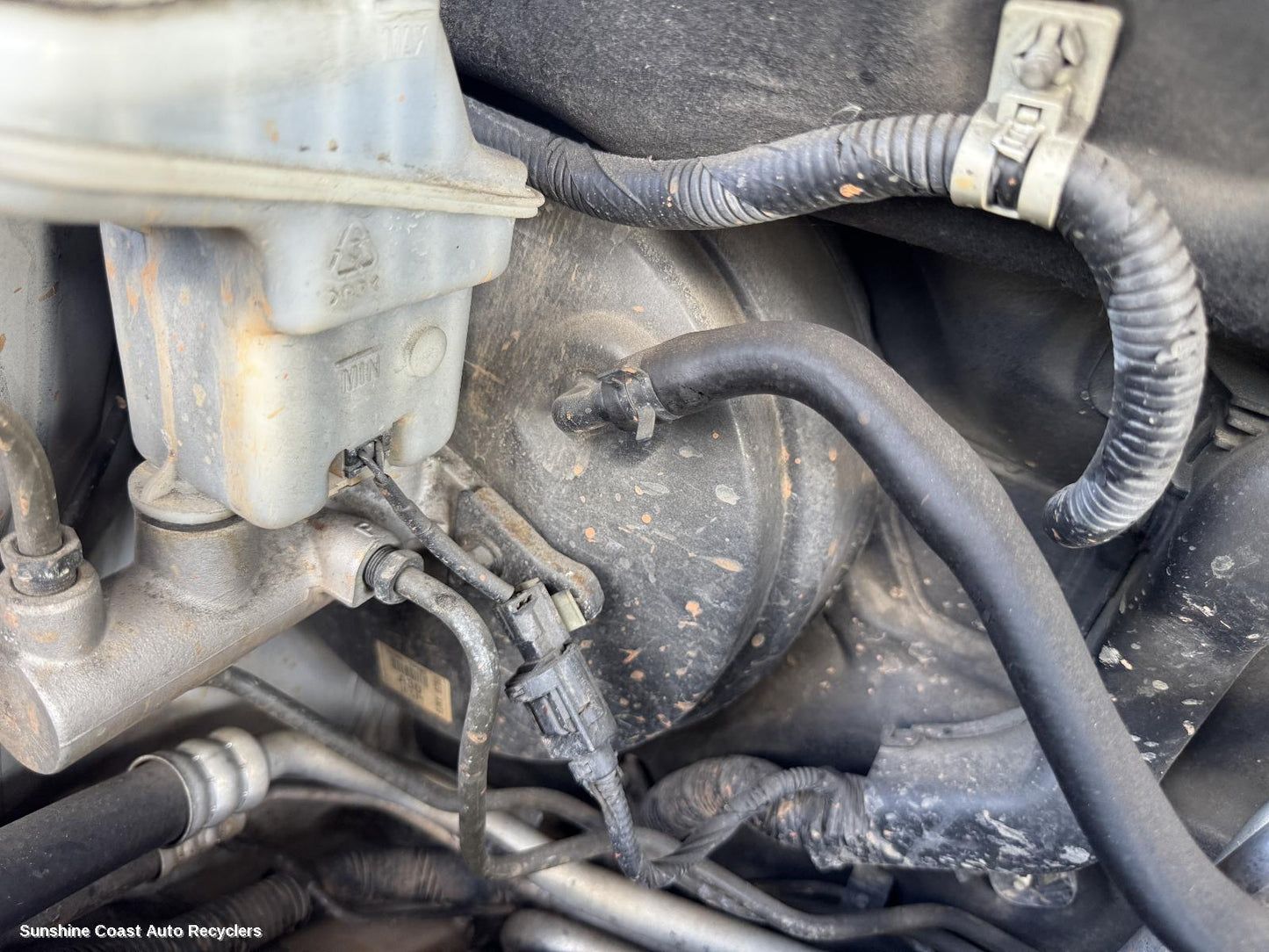 2009 Hyundai Santa Fe Brake Booster