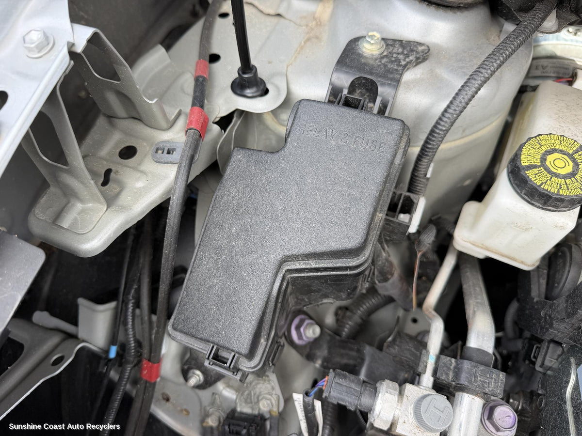 2020-2026 Toyota Yaris Cross Fuse Box