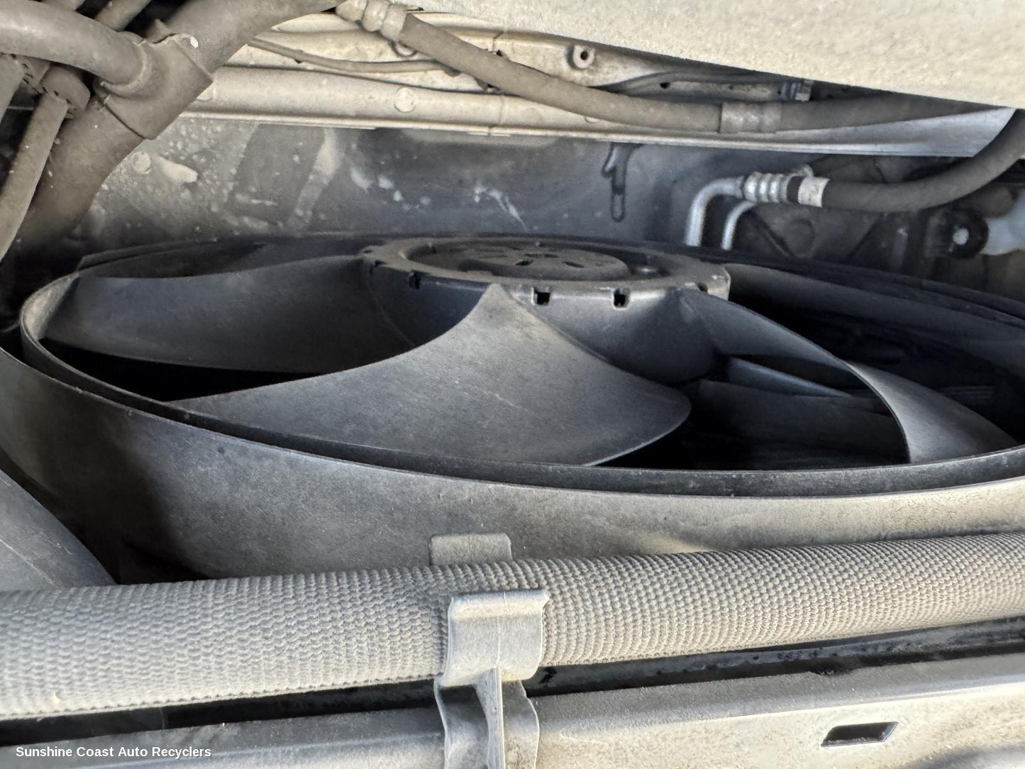 2007 Mercedes Clk Fan