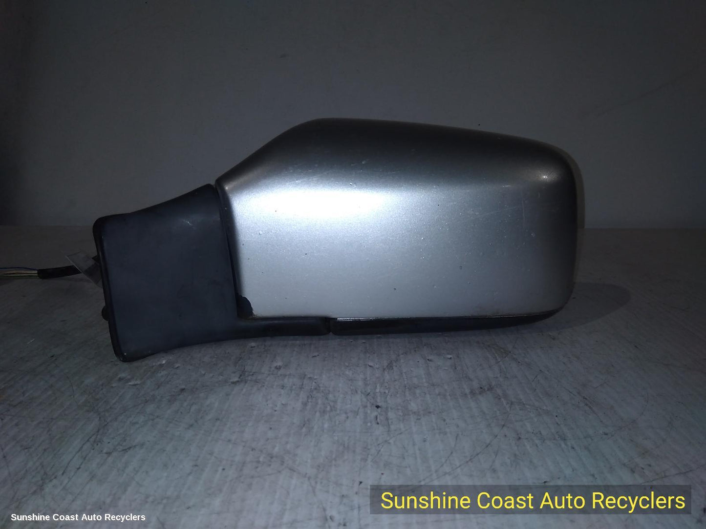 1997 Volvo S70/v70/c70 Left Door Mirror